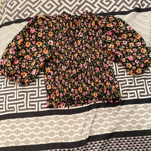 H$M floral print details blouse - Picture 1 of 3